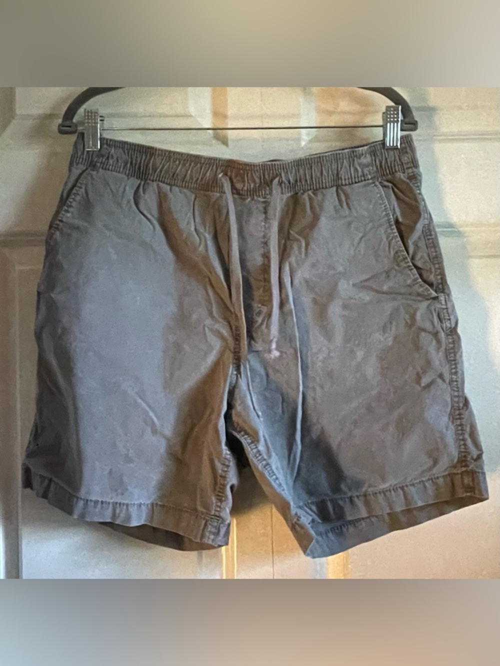American Eagle young men’s shorts. Distressed grey, size medium.